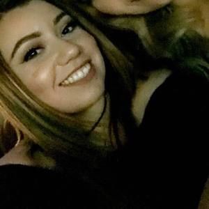 Meet your Posher, Mayra